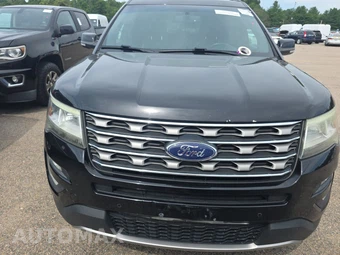 2017 Ford Explorer XLT – miniatura 2