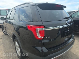 2017 Ford Explorer XLT – miniatura 6