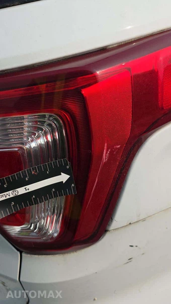 2017 Ford Explorer XLT – miniatura 24