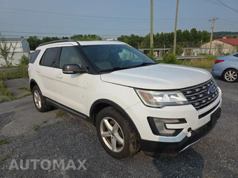 2017 Ford Explorer XLT – miniatura 3