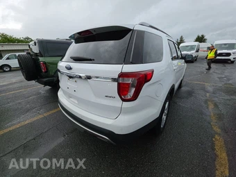 2017 Ford Explorer XLT – miniatura 4