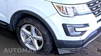2017 Ford Explorer XLT – miniatura 8