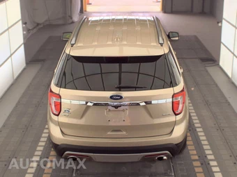 2017 Ford Explorer XLT - miniatura 5