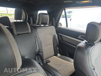 2017 Ford Explorer XLT - miniatura 14