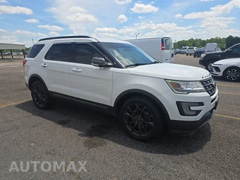 2017 Ford Explorer XLT - miniatura 3