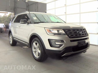 2017 Ford Explorer XLT – miniatura 3