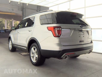 2017 Ford Explorer XLT – miniatura 6