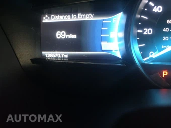 2017 Ford Explorer XLT - miniatura 12