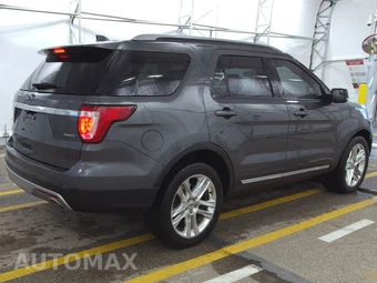 2017 Ford Explorer XLT - miniatura 4