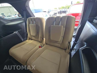 2017 Ford Explorer XLT - miniatura 14