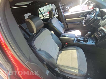 2017 Ford Explorer XLT - miniatura 19