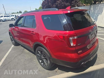 2017 Ford Explorer XLT - miniatura 2