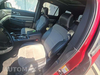 2017 Ford Explorer XLT - miniatura 6