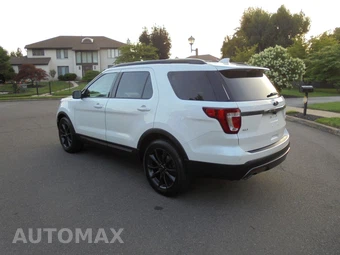 2017 Ford Explorer XLT - miniatura 19