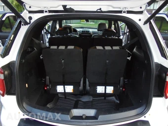 2017 Ford Explorer XLT - miniatura 34