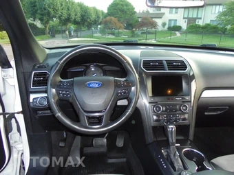 2017 Ford Explorer XLT - miniatura 36