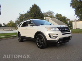 2017 Ford Explorer XLT - miniatura 4
