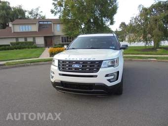 2017 Ford Explorer XLT - miniatura 9