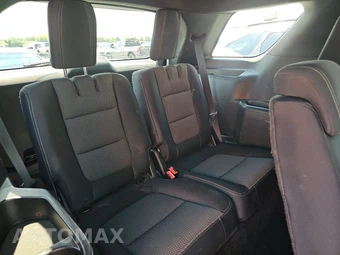 2017 Ford Explorer XLT - miniatura 14