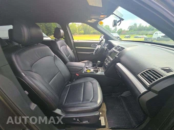 2017 Ford Explorer XLT – miniatura 19