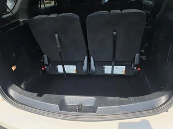 2017 Ford Explorer XLT - miniatura 20