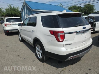 2017 Ford Explorer XLT - miniatura 6