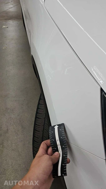 2017 Ford Explorer XLT - miniatura 29