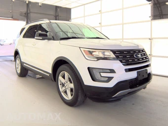 2017 Ford Explorer XLT - miniatura 3