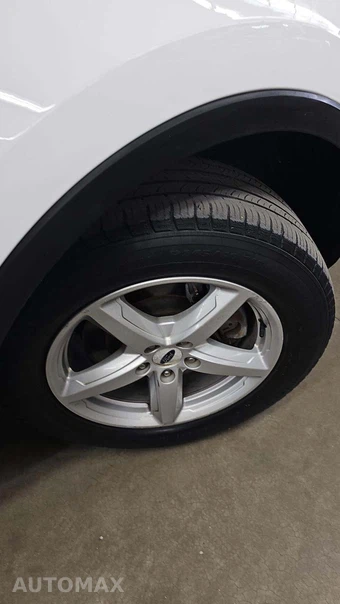 2017 Ford Explorer XLT - miniatura 30