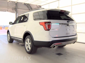 2017 Ford Explorer XLT - miniatura 6