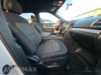 2017 Ford Explorer XLT - miniatura 8
