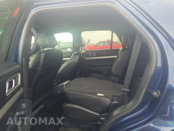 2017 Ford Explorer XLT - miniatura 13