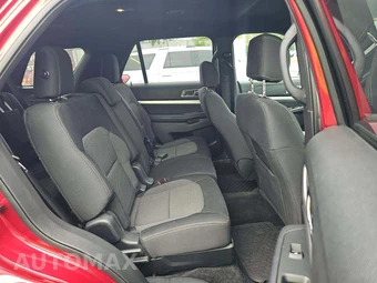 2017 Ford Explorer XLT - miniatura 17