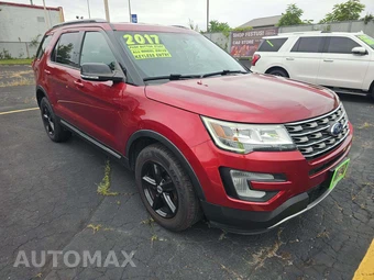 2017 Ford Explorer XLT - miniatura 4
