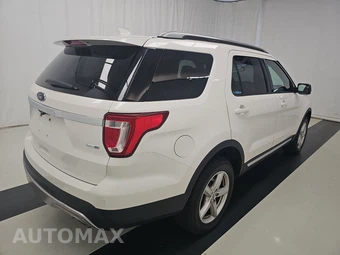 2017 Ford Explorer XLT – miniatura 4
