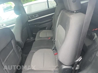 2017 Ford Explorer XLT – miniatura 16