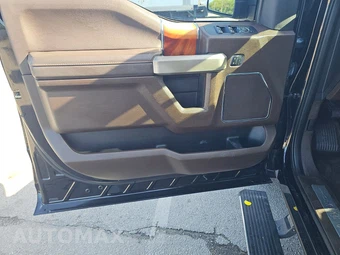 2017 Ford F-150 King Ranch Crew Cab Short Bed - miniatura 9