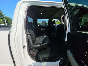 2017 Ford F-150 Lariat Crew Cab Medium Bed - miniatura 13