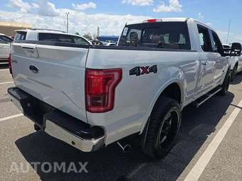 2017 Ford F-150 Lariat Crew Cab Medium Bed - miniatura 3