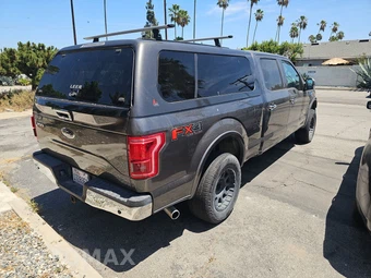 2017 Ford F-150 Lariat Crew Cab Medium Bed - miniatura 4