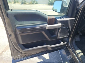 2017 Ford F-150 Lariat Crew Cab Medium Bed - miniatura 9