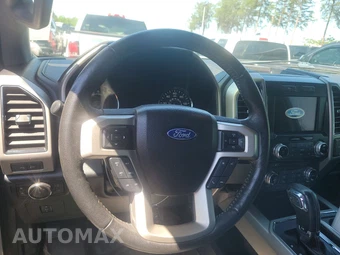 2017 Ford F-150 Lariat Crew Cab Medium Bed - miniatura 10