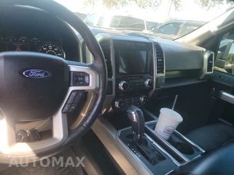 2017 Ford F-150 Lariat Crew Cab Medium Bed - miniatura 11