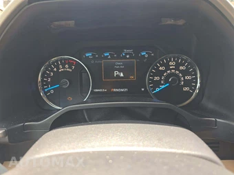 2017 Ford F-150 Lariat Crew Cab Short Bed - miniatura 6