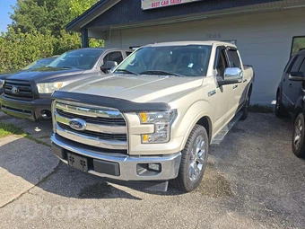 2017 Ford F-150 Lariat Crew Cab Short Bed