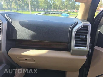 2017 Ford F-150 Lariat Crew Cab Short Bed - miniatura 19