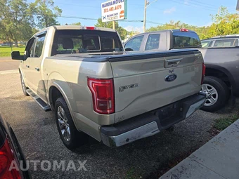 2017 Ford F-150 Lariat Crew Cab Short Bed - miniatura 2
