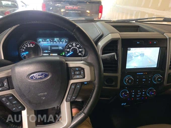 2017 Ford F-150 Lariat Crew Cab Short Bed - miniatura 10