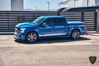 2017 Ford F-150 Lariat Crew Cab Short Bed - miniatura 5