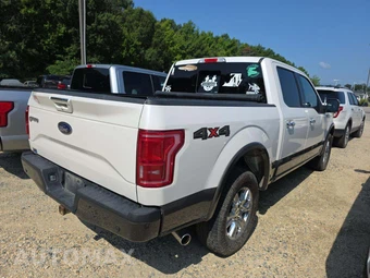 2017 Ford F-150 Lariat Crew Cab Short Bed – miniatura 3